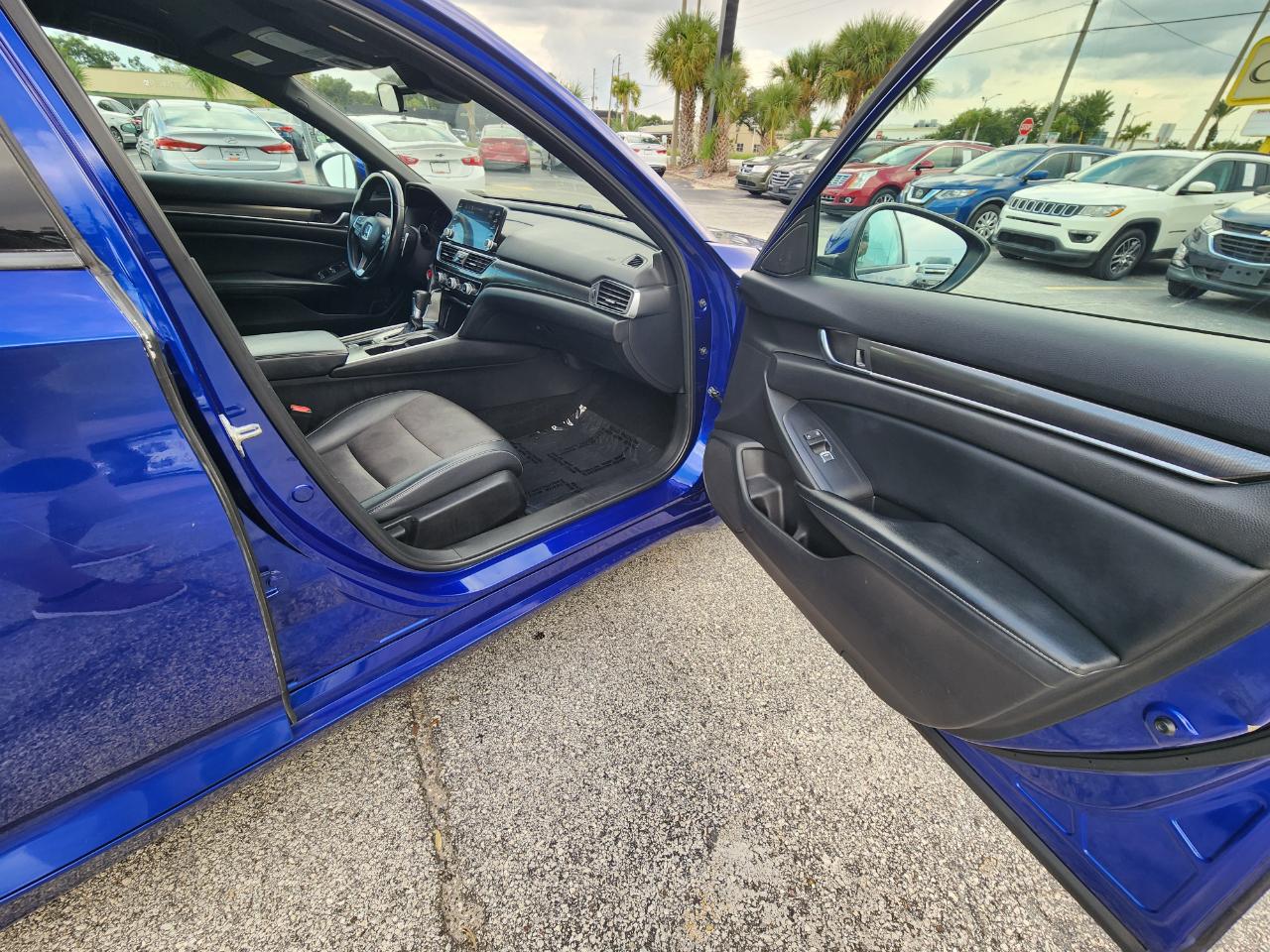 Honda Accord Sedan Sport 1.5T CVT 2018