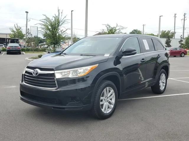 Toyota Highlander FWD 4dr I4 LE (Natl) 2014