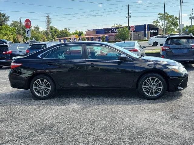 Toyota Camry 4dr Sdn I4 Auto SE w/Special Edition Pkg (Natl) 2016