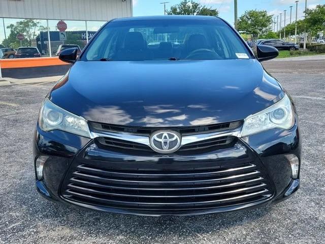 Toyota Camry 4dr Sdn I4 Auto SE w/Special Edition Pkg (Natl) 2016