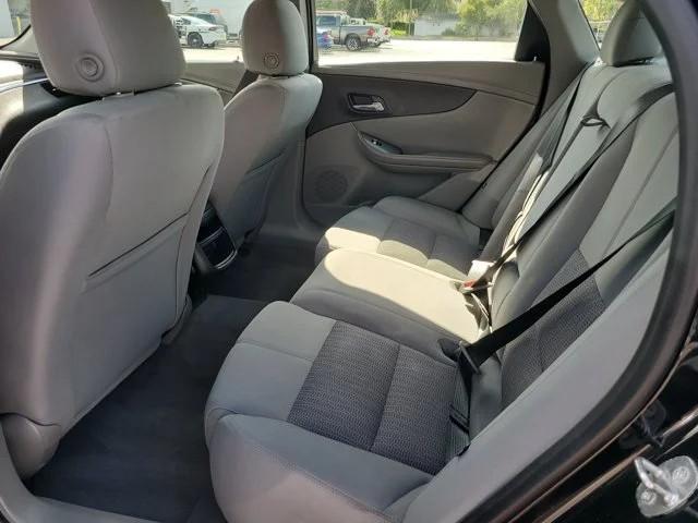 Chevrolet Impala 4dr Sdn LS w/1LS 2017