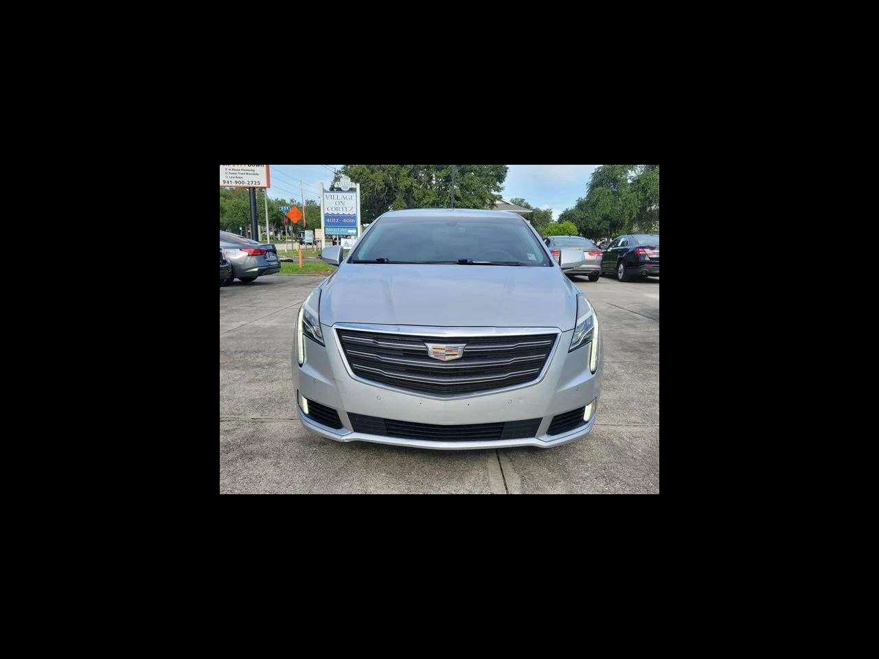 Cadillac XTS 4dr Sdn Luxury FWD 2019