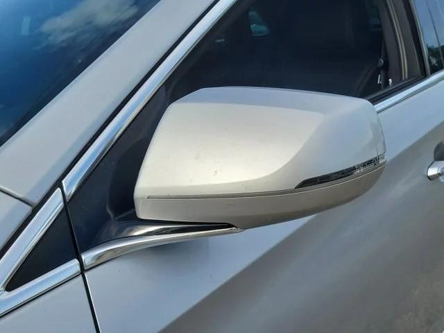 Cadillac XTS 4dr Sdn Luxury FWD 2019