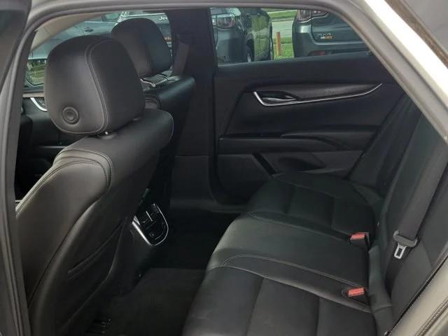Cadillac XTS 4dr Sdn Luxury FWD 2019