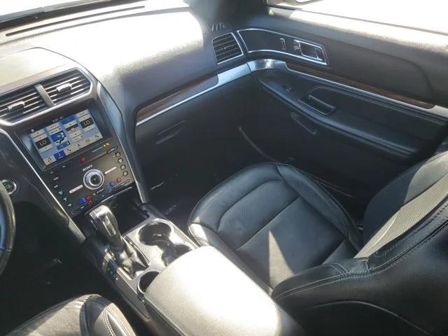 Ford Explorer Limited FWD 2019