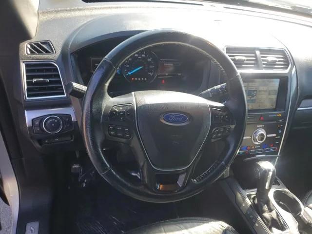 Ford Explorer Limited FWD 2019