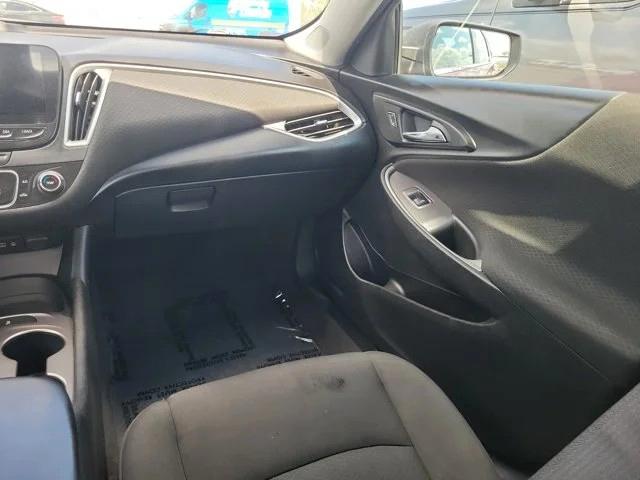 Chevrolet Malibu 4dr Sdn RS w/1SP 2019