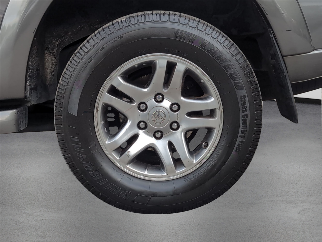 2006 Toyota Sequoia SR5 photo 8