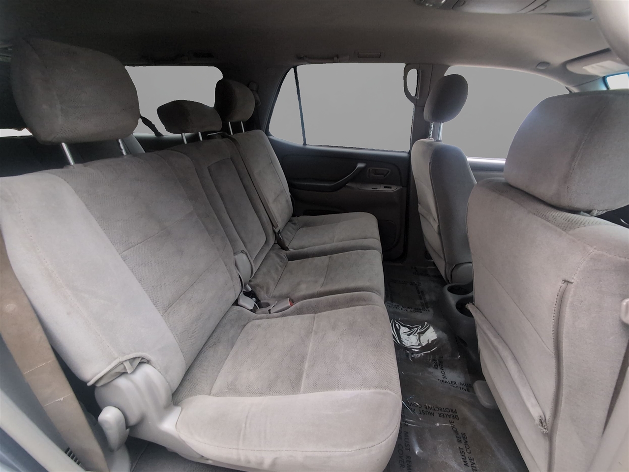 2006 Toyota Sequoia SR5 photo 22