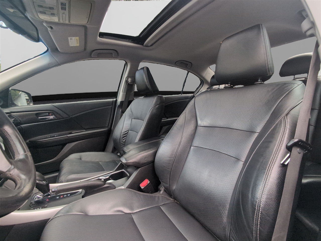 2015 Honda Accord EX-L V6 photo 9