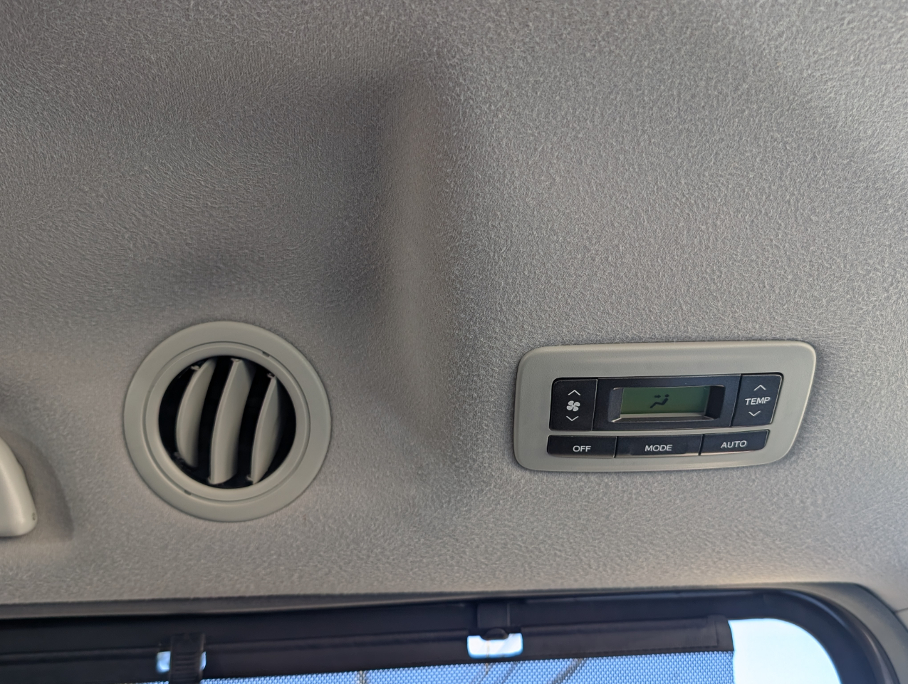 Toyota Sienna  2013 Toyota Sienna  2013