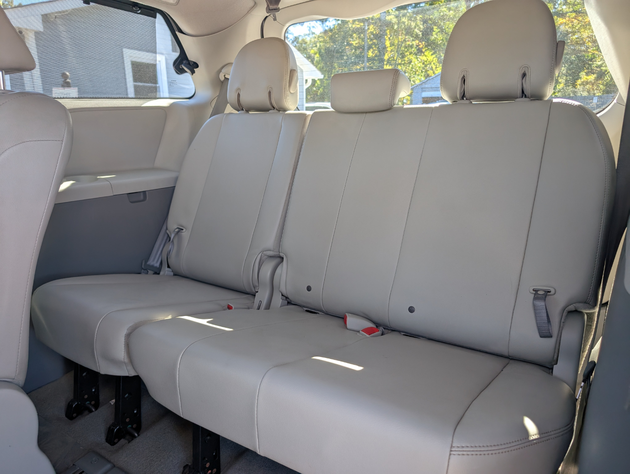 Toyota Sienna  2013 Toyota Sienna  2013