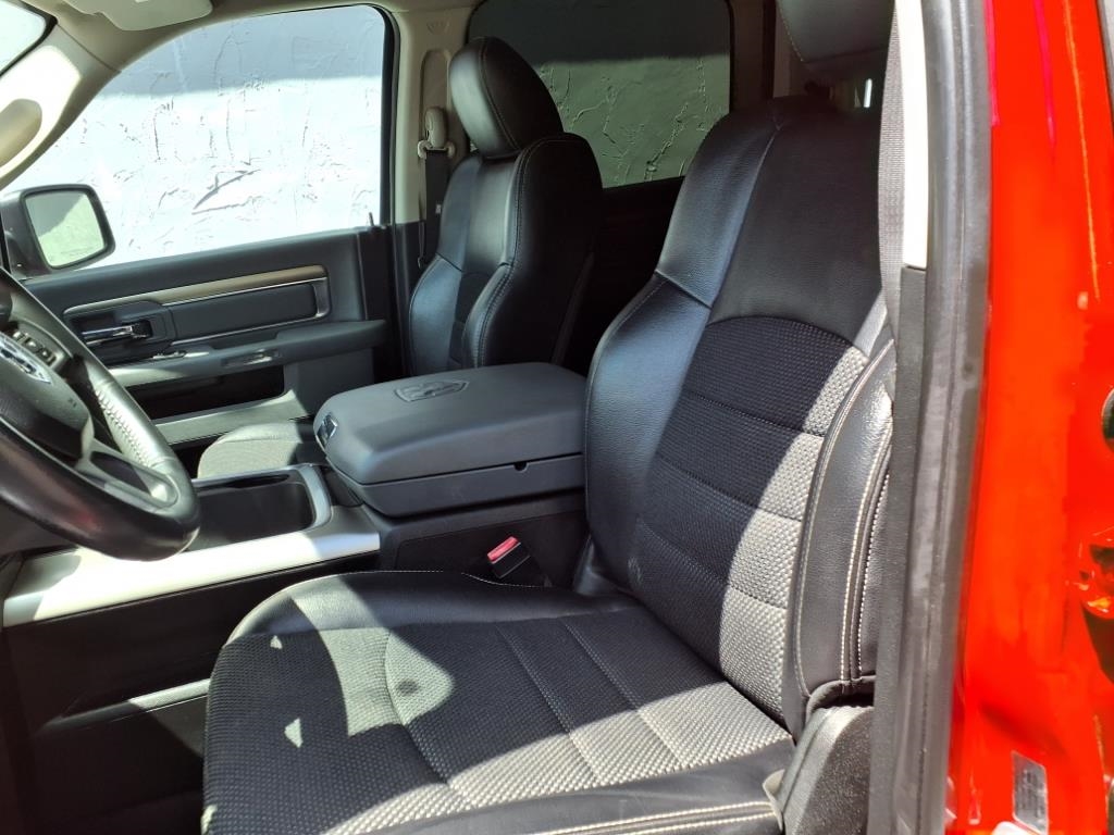 RAM 1500 SLT Crew Cab SWB 4WD 2017