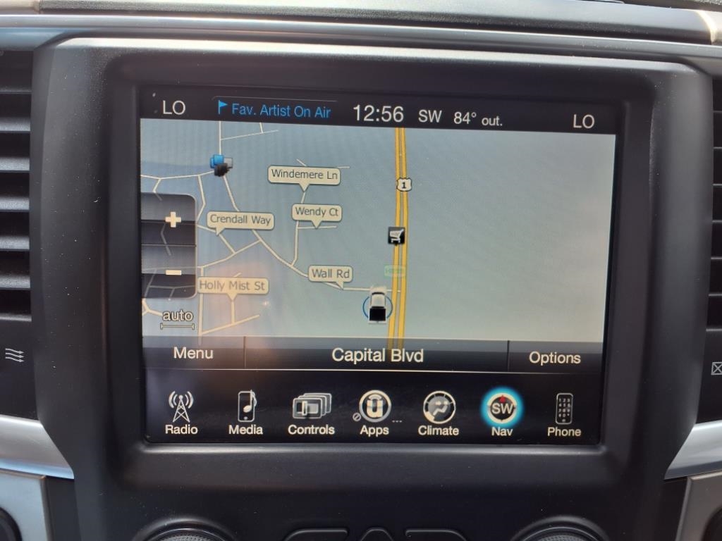 RAM 1500 SLT Crew Cab SWB 4WD 2017