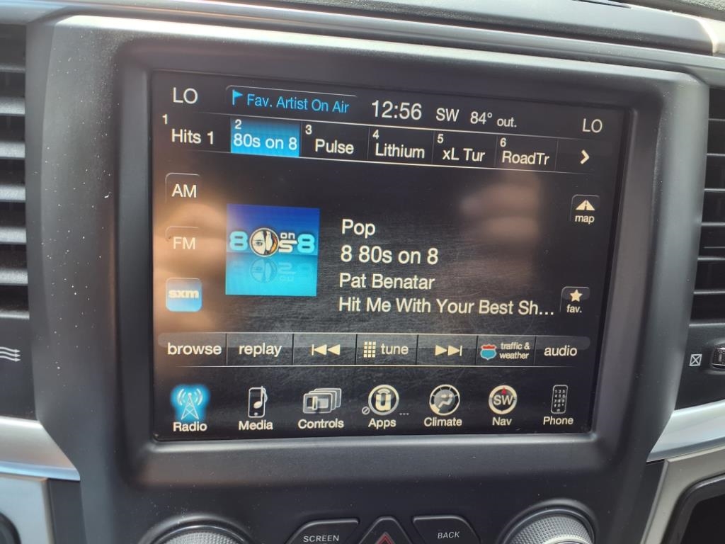 RAM 1500 SLT Crew Cab SWB 4WD 2017