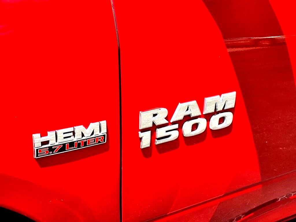 RAM 1500 SLT Crew Cab SWB 4WD 2017