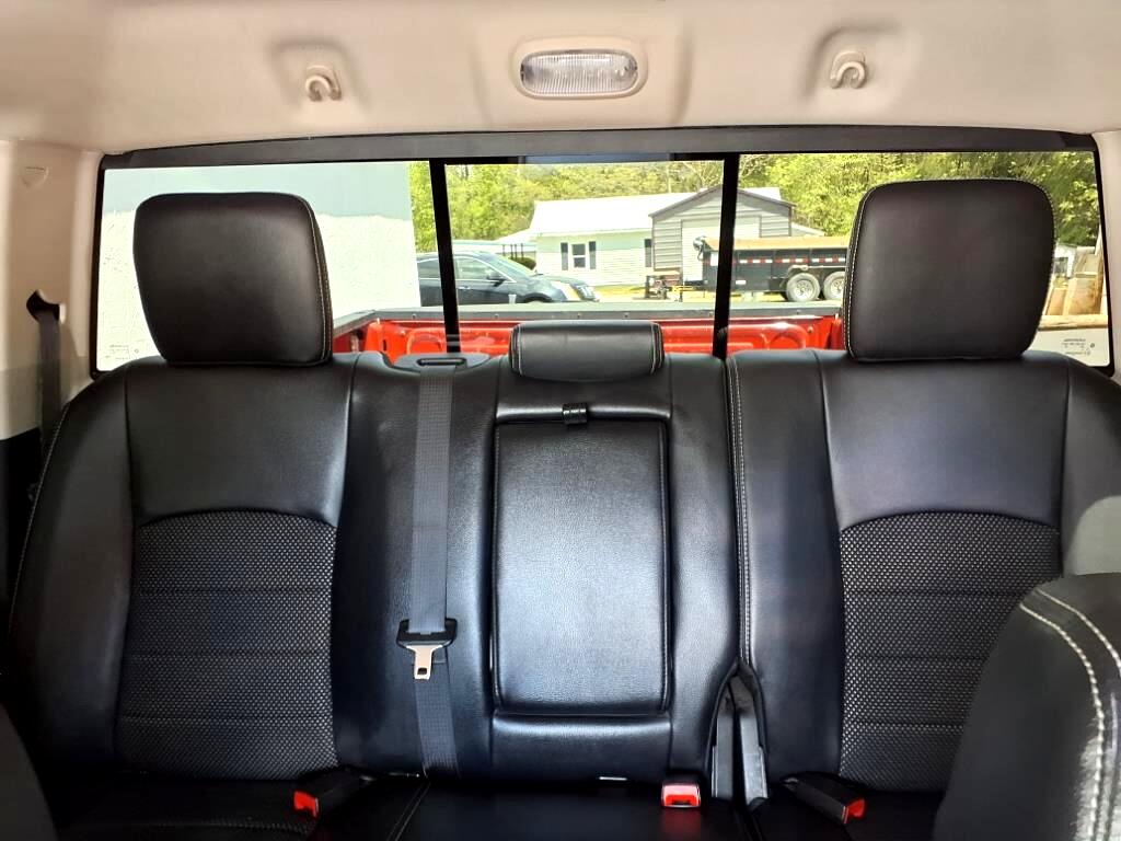 RAM 1500 SLT Crew Cab SWB 4WD 2017