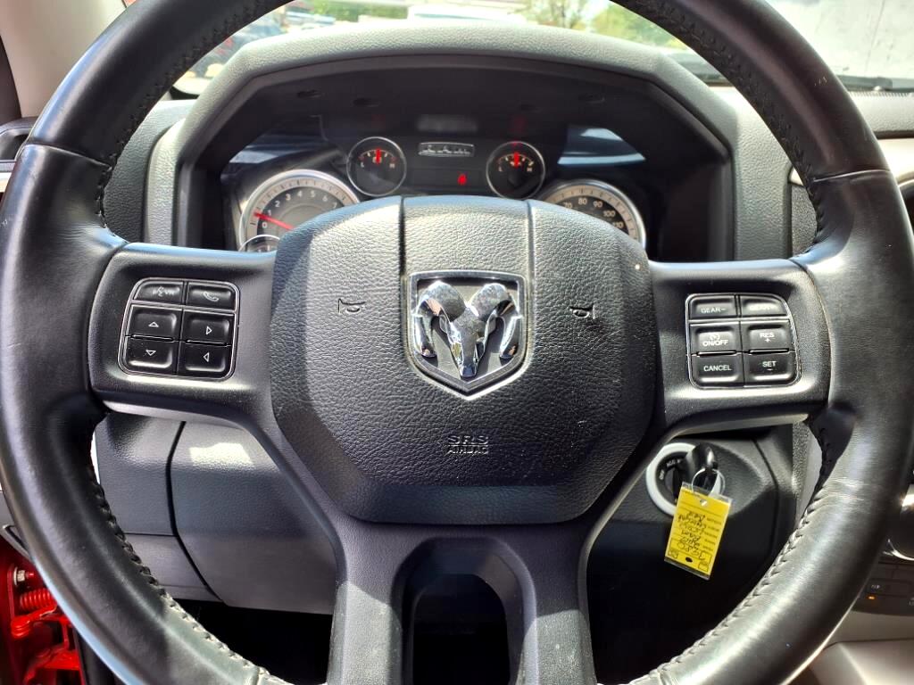 RAM 1500 SLT Crew Cab SWB 4WD 2017