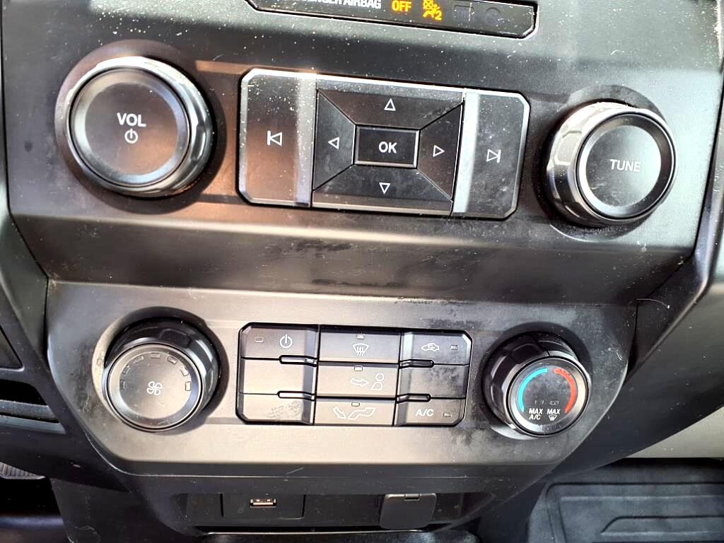 Ford F-150 XL SuperCrew 5.5-ft. Bed 4WD 2019