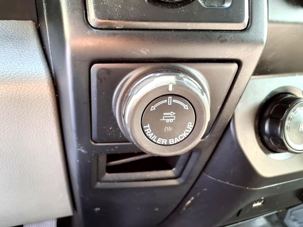 Ford F-150 XL SuperCrew 5.5-ft. Bed 4WD 2019