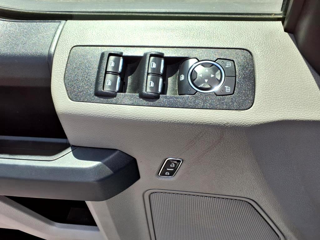 Ford F-150 XL SuperCrew 5.5-ft. Bed 4WD 2019