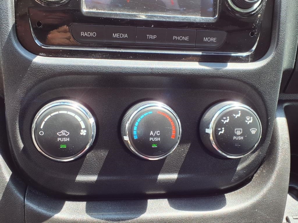 RAM Promaster 1500 Low Roof 136-in. WB 2021