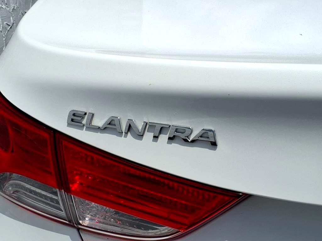 Hyundai Elantra Limited 2012