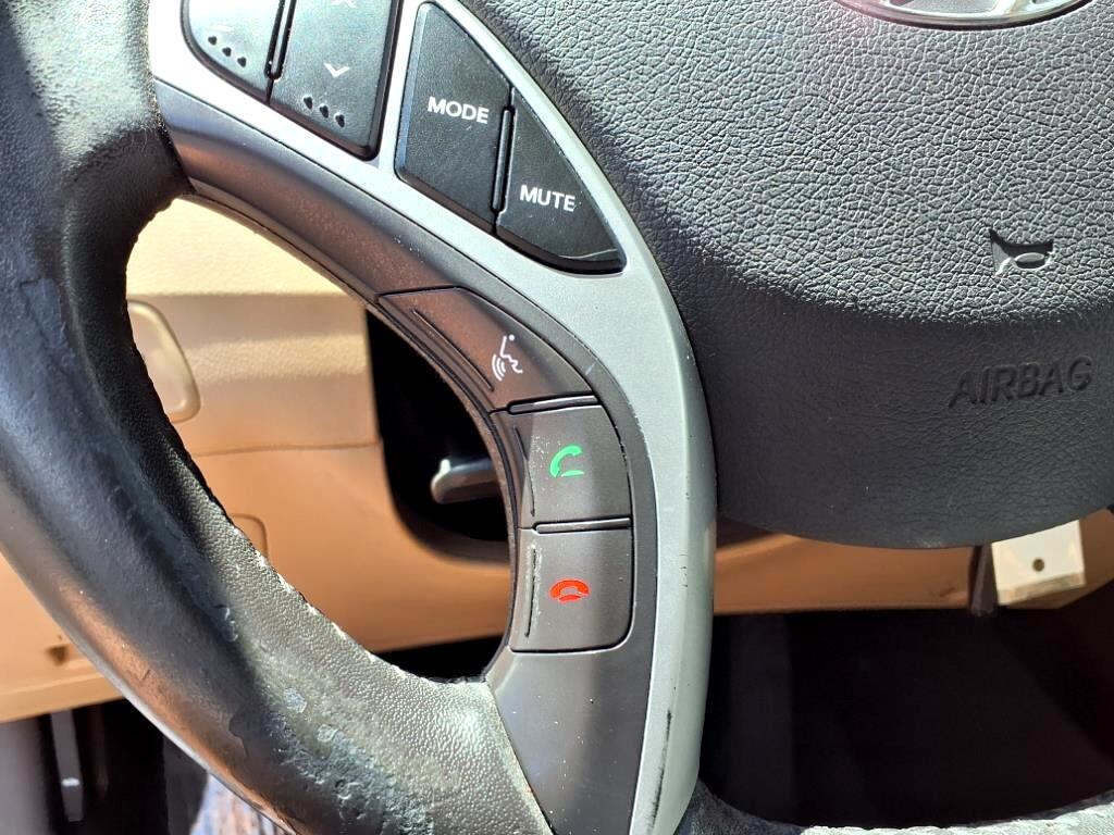 Hyundai Elantra Limited 2012