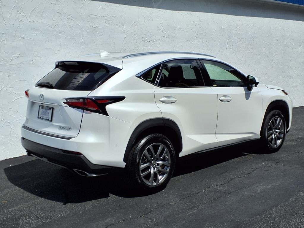 Lexus NX 200t FWD 2016 Lexus NX 200t FWD 2016