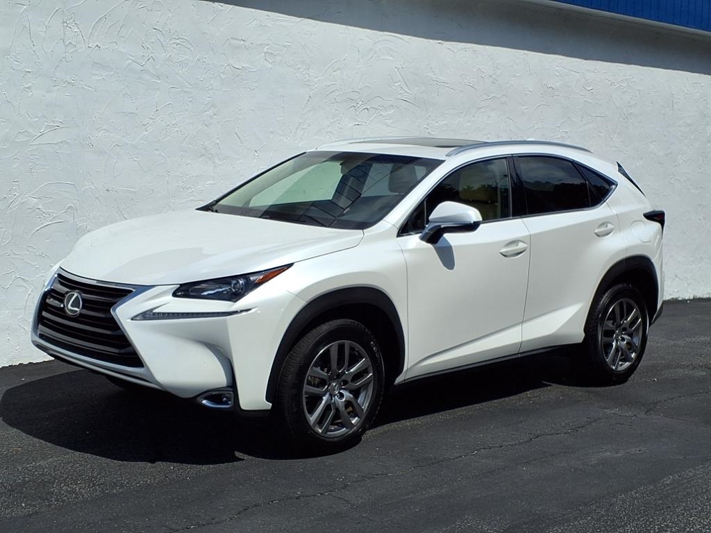 Lexus NX 200t FWD 2016 Lexus NX 200t FWD 2016
