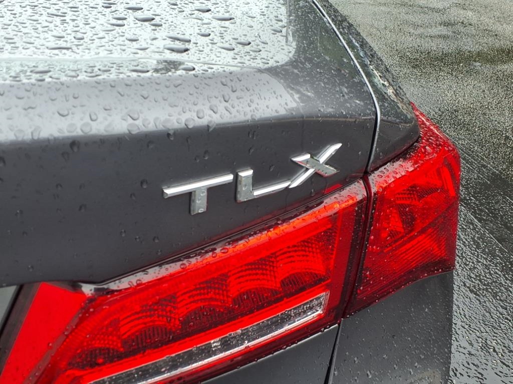 Acura TLX Base 2.4L 2020