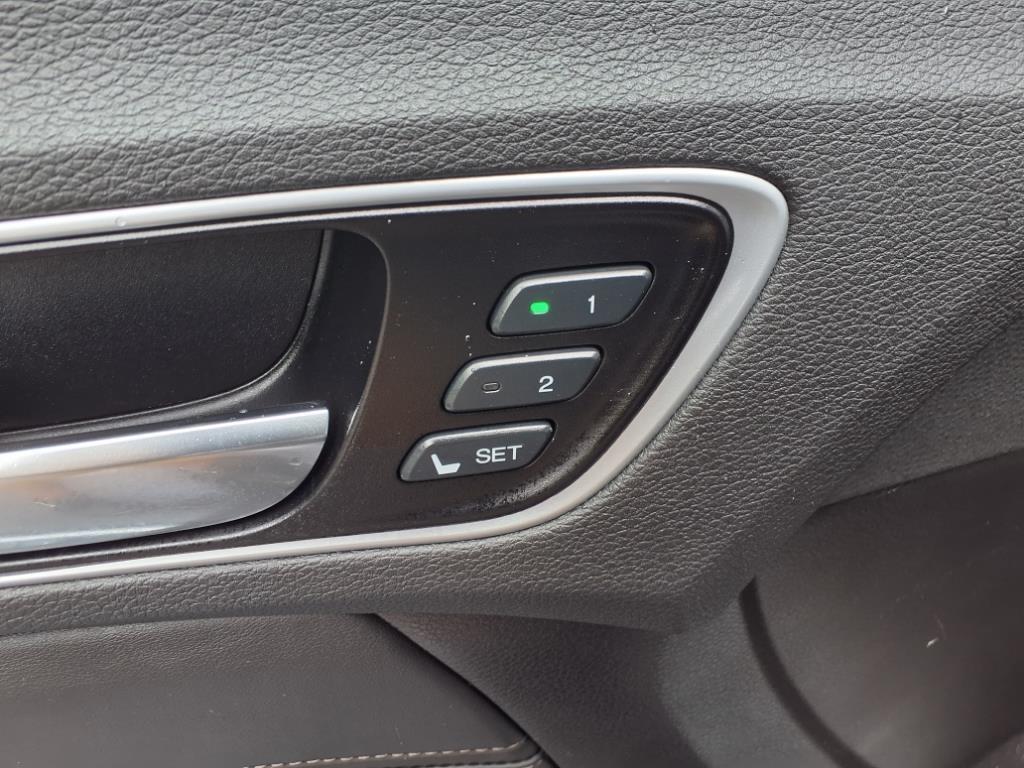 Acura TLX 2.4L FWD 2020