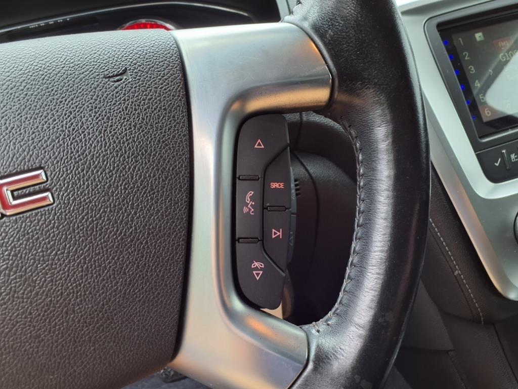 GMC Acadia FWD 4dr SLE w/SLE-1 2016