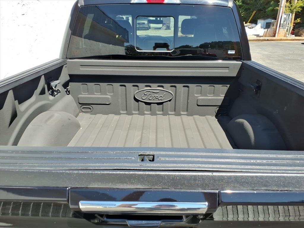 Ford F-150 Lariat SuperCrew 6.5-ft. Bed 4WD 2019 Ford F-150 Lariat SuperCrew 6.5-ft. Bed 4WD 2019