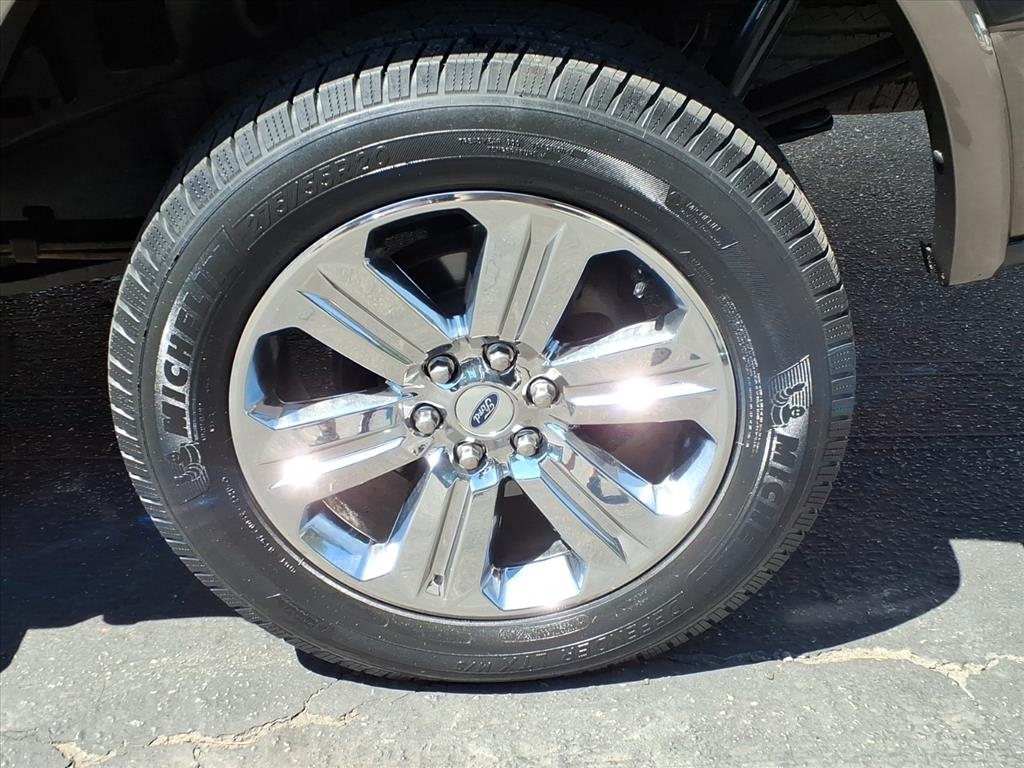 Ford F-150 Lariat SuperCrew 6.5-ft. Bed 4WD 2019 Ford F-150 Lariat SuperCrew 6.5-ft. Bed 4WD 2019