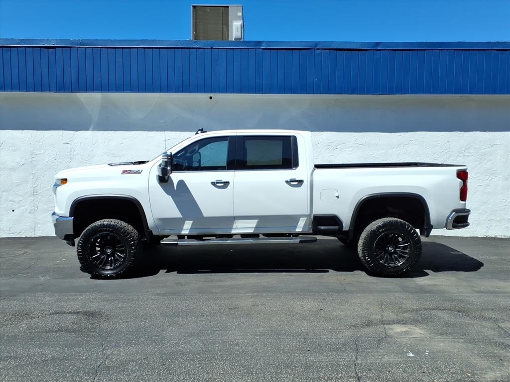 Chevrolet Silverado 2500HD LTZ Crew Cab Long Box 4WD 2020 Chevrolet Silverado 2500HD LTZ Crew Cab Long Box 4WD 2020