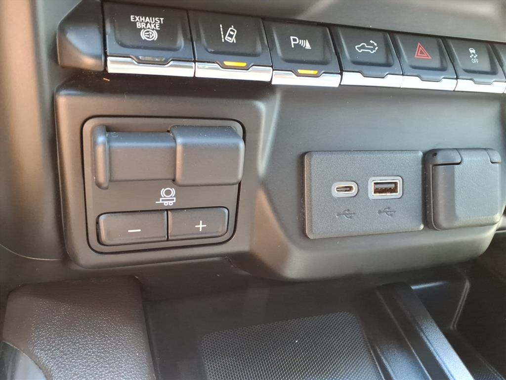 Chevrolet Silverado 2500HD LTZ Crew Cab Long Box 4WD 2020