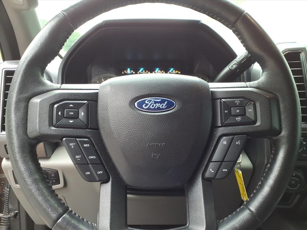 Ford F-150 XLT SuperCrew 6.5-ft. Bed 4WD 2020 Ford F-150 XLT SuperCrew 6.5-ft. Bed 4WD 2020