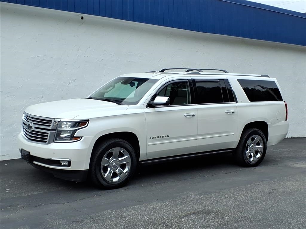 Chevrolet Suburban LTZ 4WD 2016 Chevrolet Suburban LTZ 4WD 2016