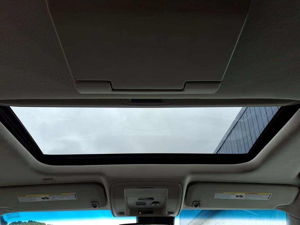 Chevrolet Suburban LTZ 4WD 2016 Chevrolet Suburban LTZ 4WD 2016