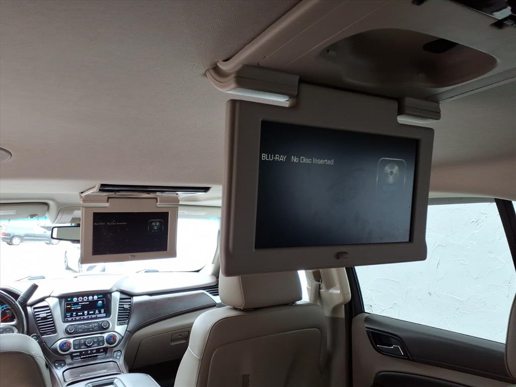 Chevrolet Suburban LTZ 4WD 2016 Chevrolet Suburban LTZ 4WD 2016