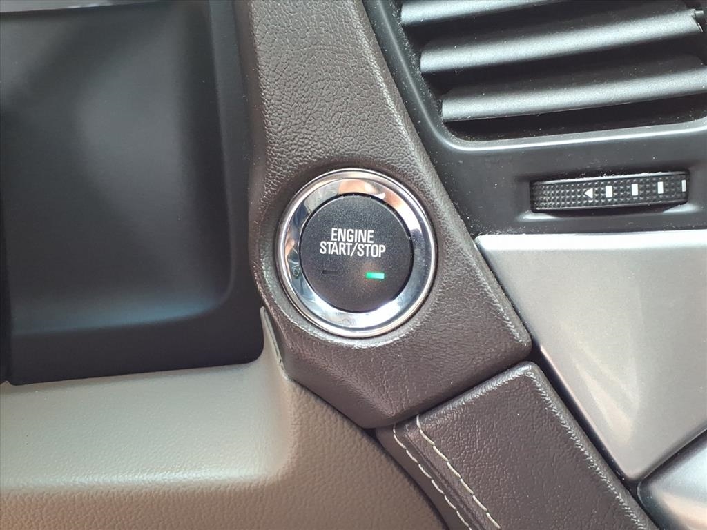 Chevrolet Suburban LTZ 4WD 2016 Chevrolet Suburban LTZ 4WD 2016