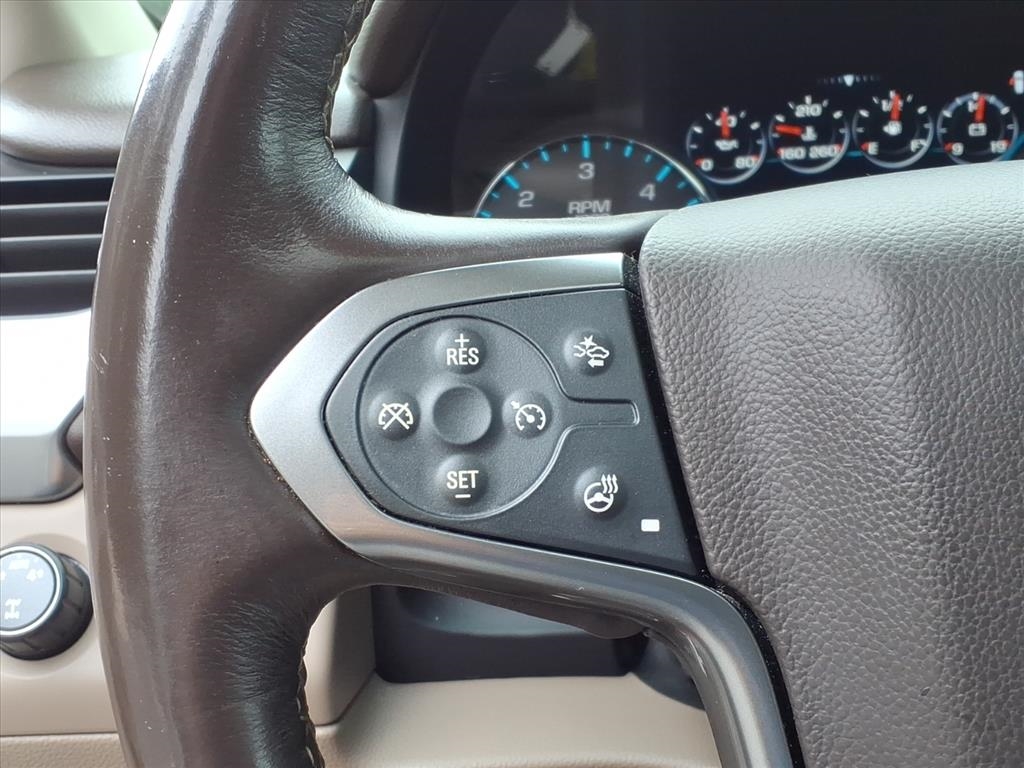 Chevrolet Suburban LTZ 4WD 2016 Chevrolet Suburban LTZ 4WD 2016