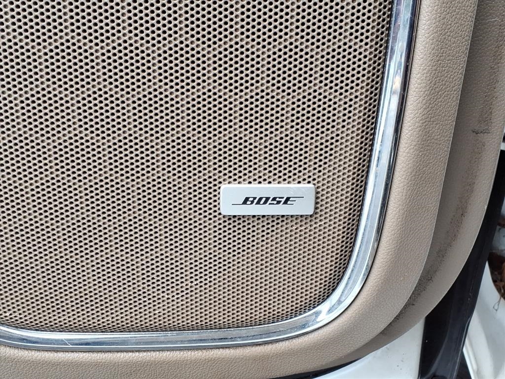 Chevrolet Suburban LTZ 4WD 2016 Chevrolet Suburban LTZ 4WD 2016