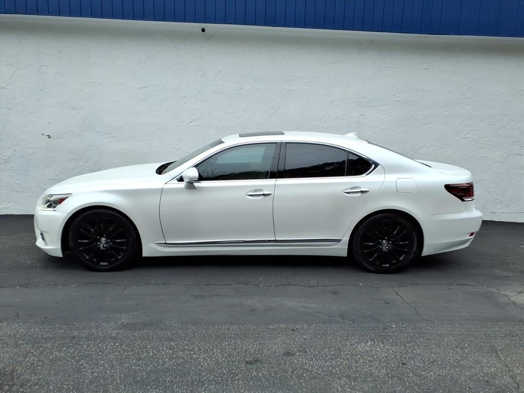 Lexus LS 460 LS 460 RWD 2017