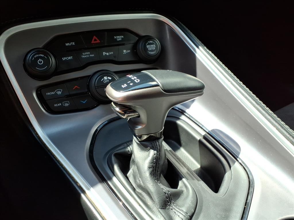 Dodge Challenger GT RWD 2022