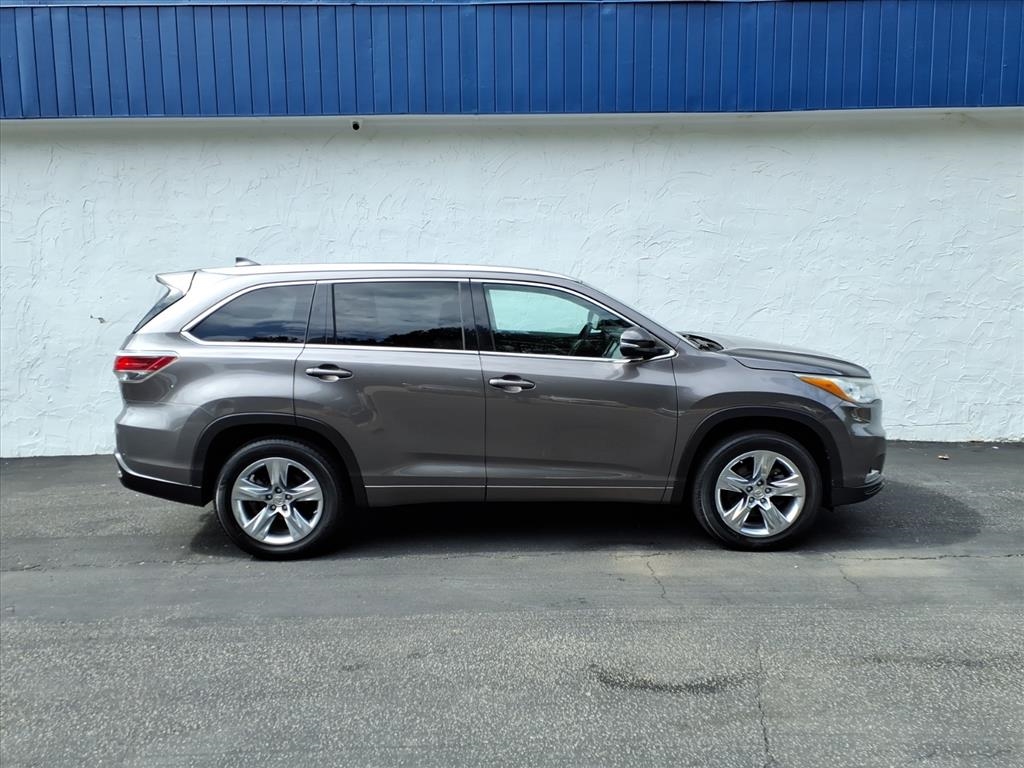 2014 Toyota Highlander Limited photo 2