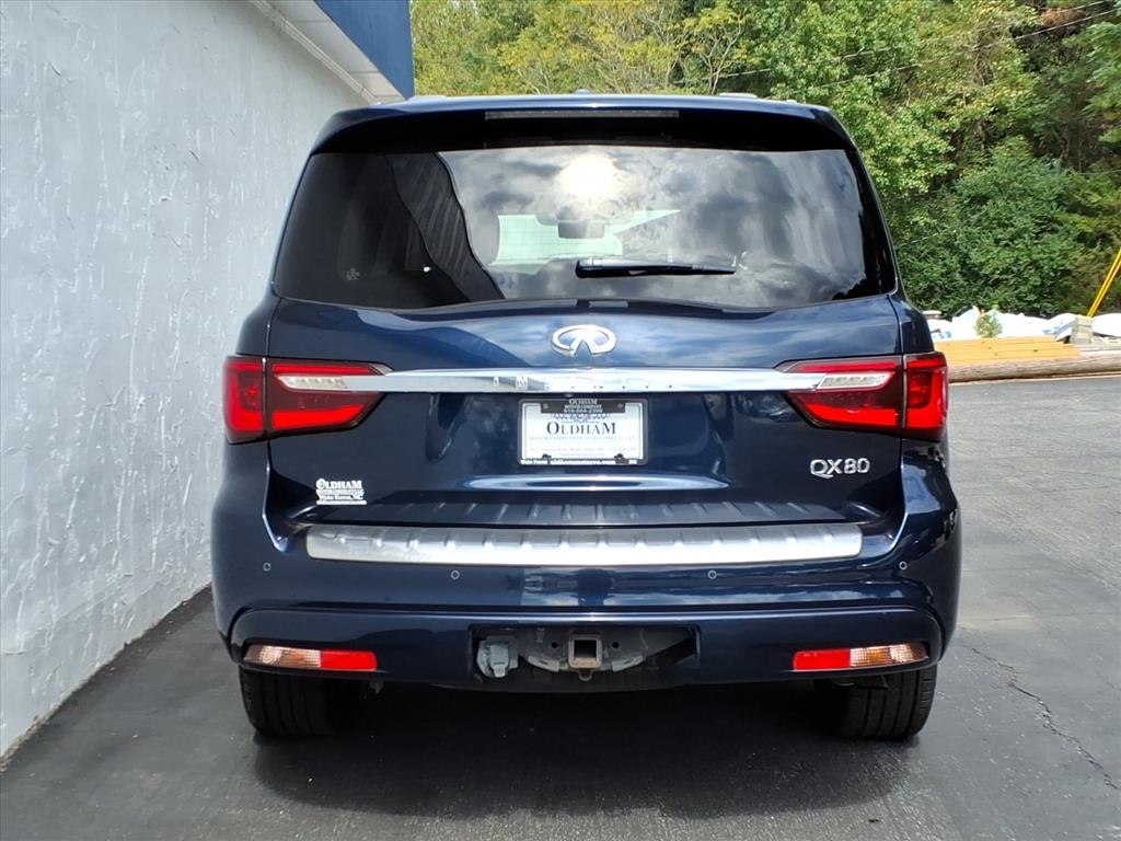 2020 Infiniti QX80 Luxe photo 4