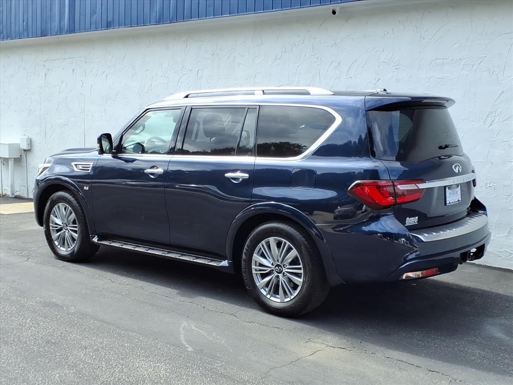 2020 Infiniti QX80 Luxe photo 7