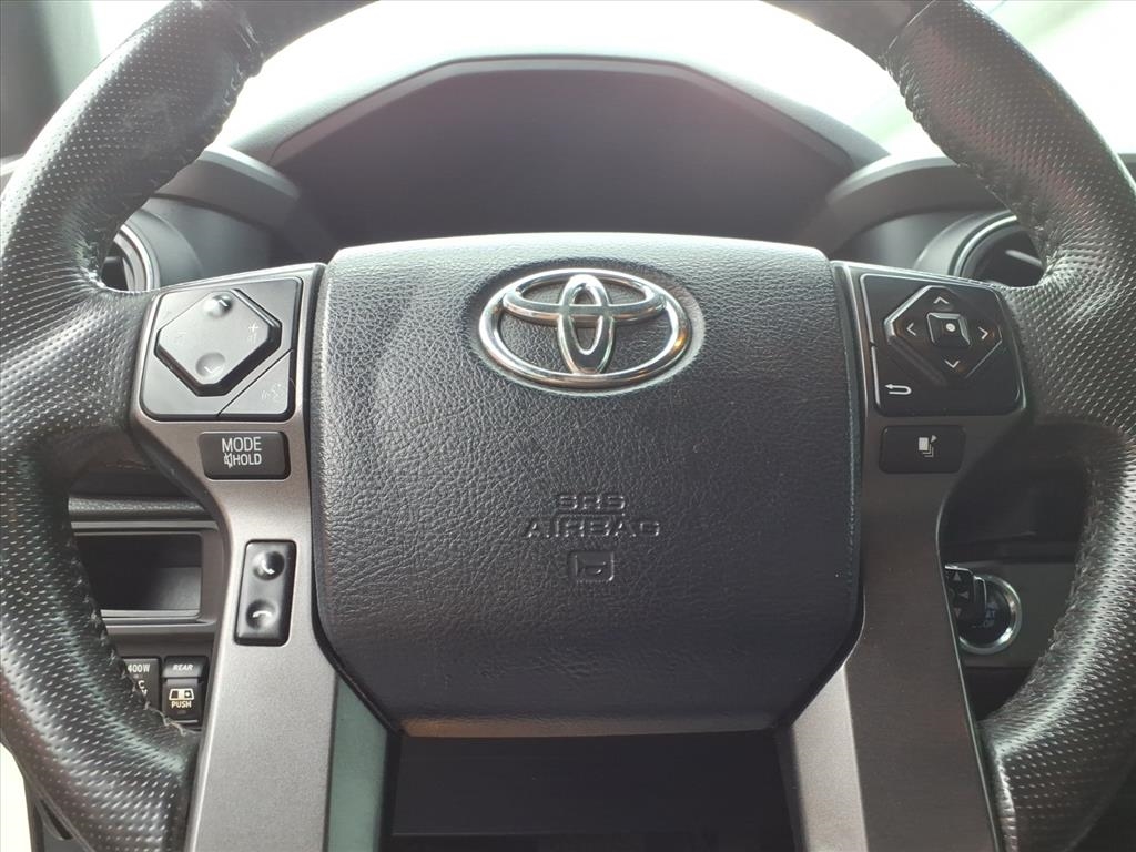 Toyota Tacoma SR5 Double Cab Long Bed V6 6AT 2WD 2017